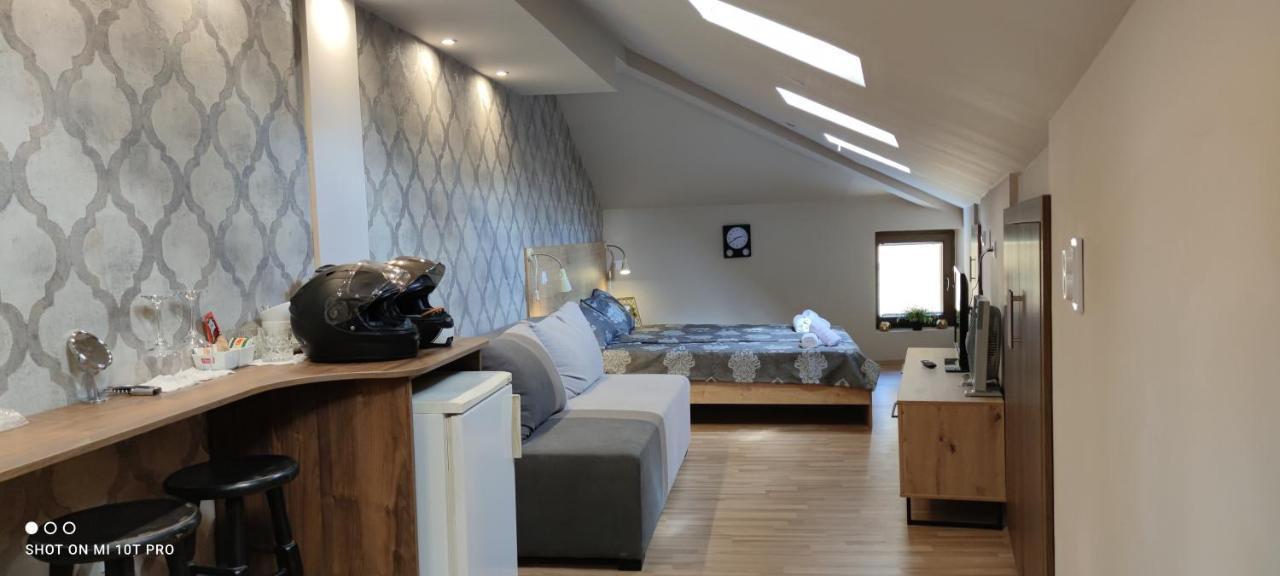 Inbox Apartments ビトラ エクステリア 写真